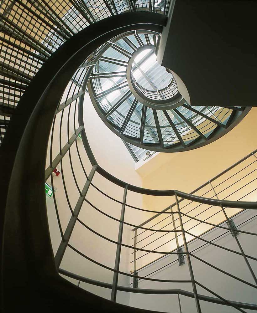 Photo d'architecture par Piotr Dzumala