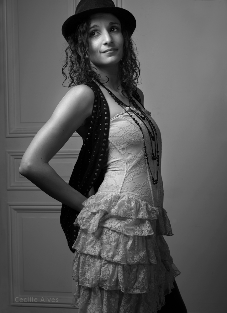 Portrait de Cecile par Piotr Dzumala