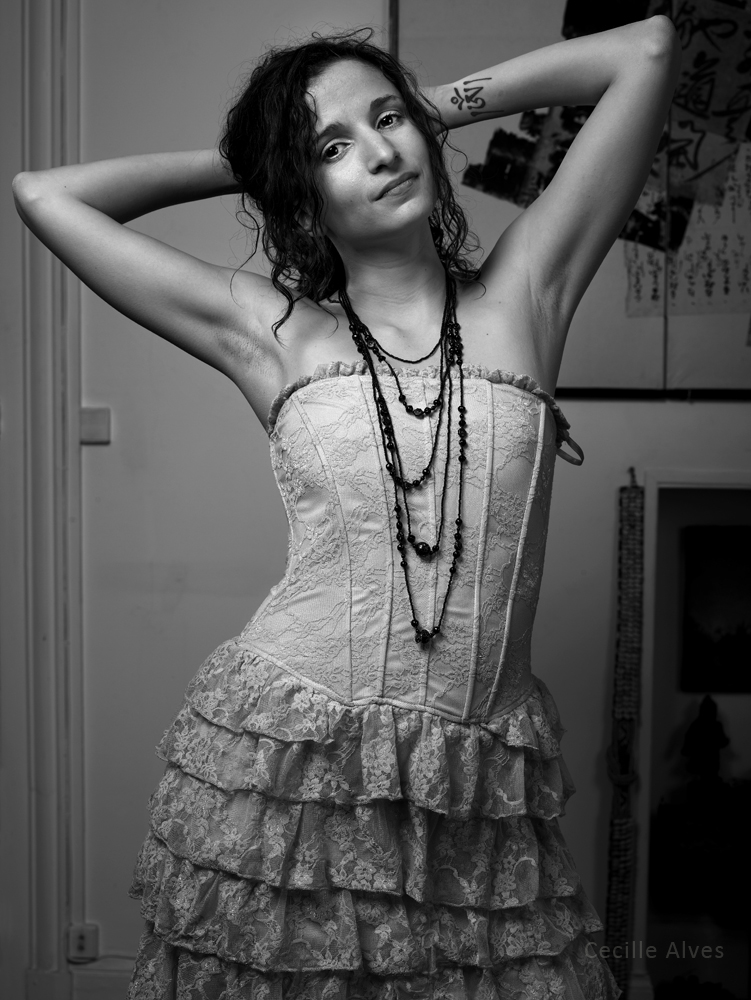 Portrait de Cecile par Piotr Dzumala